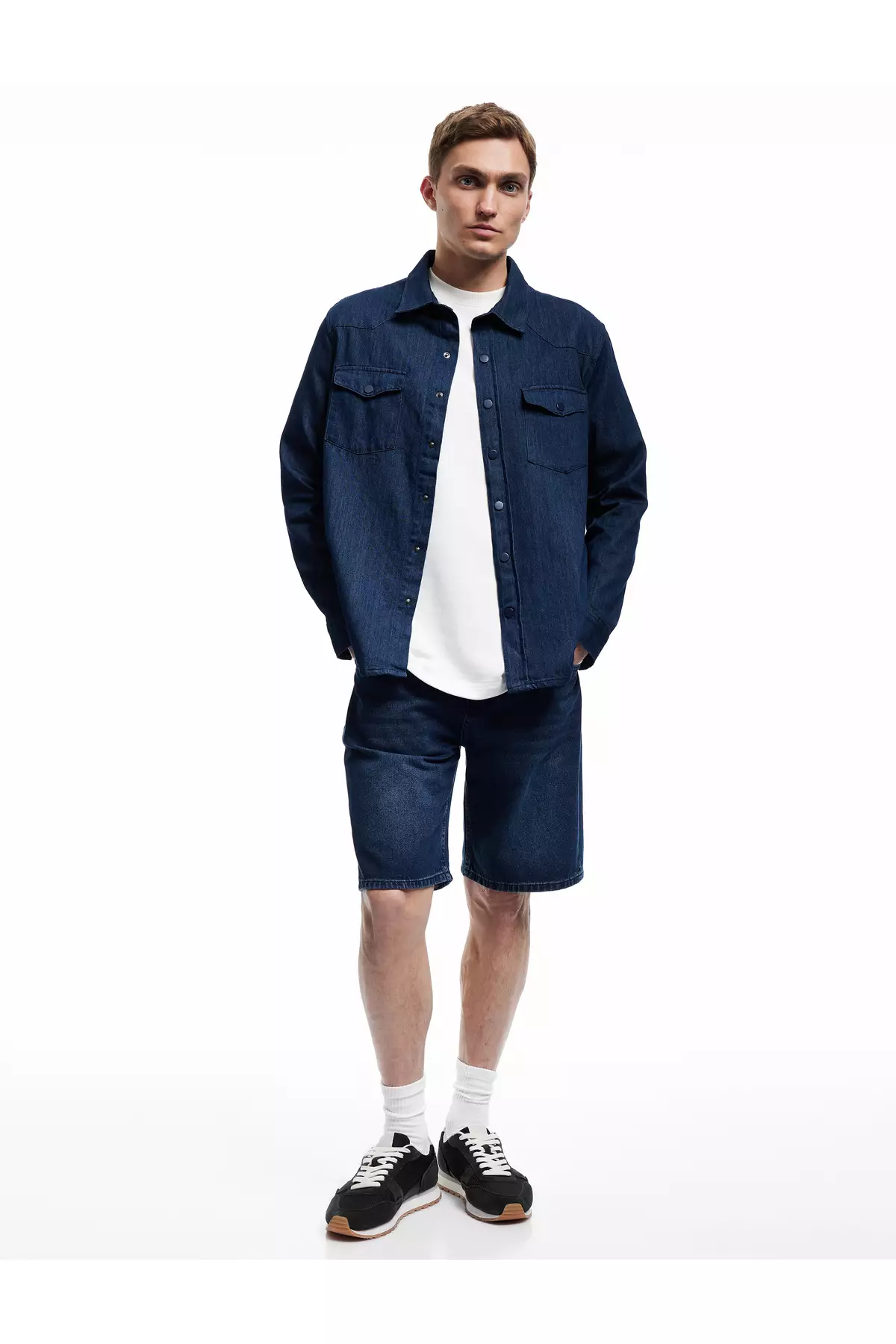 Classic Collar Jean Shirt Jacket With Flap Pocket And Stitching Detail