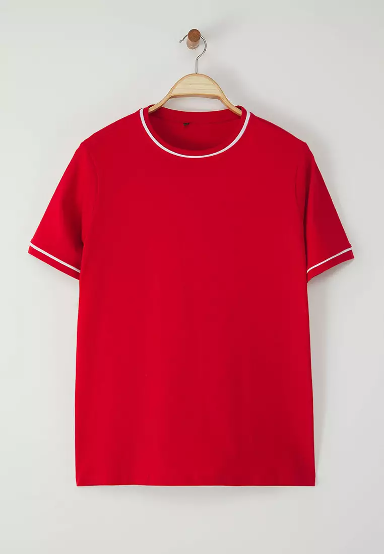 Red Crew Neck with Piping Detail Basic Plus Size T-shirt TBBSS25BF00050