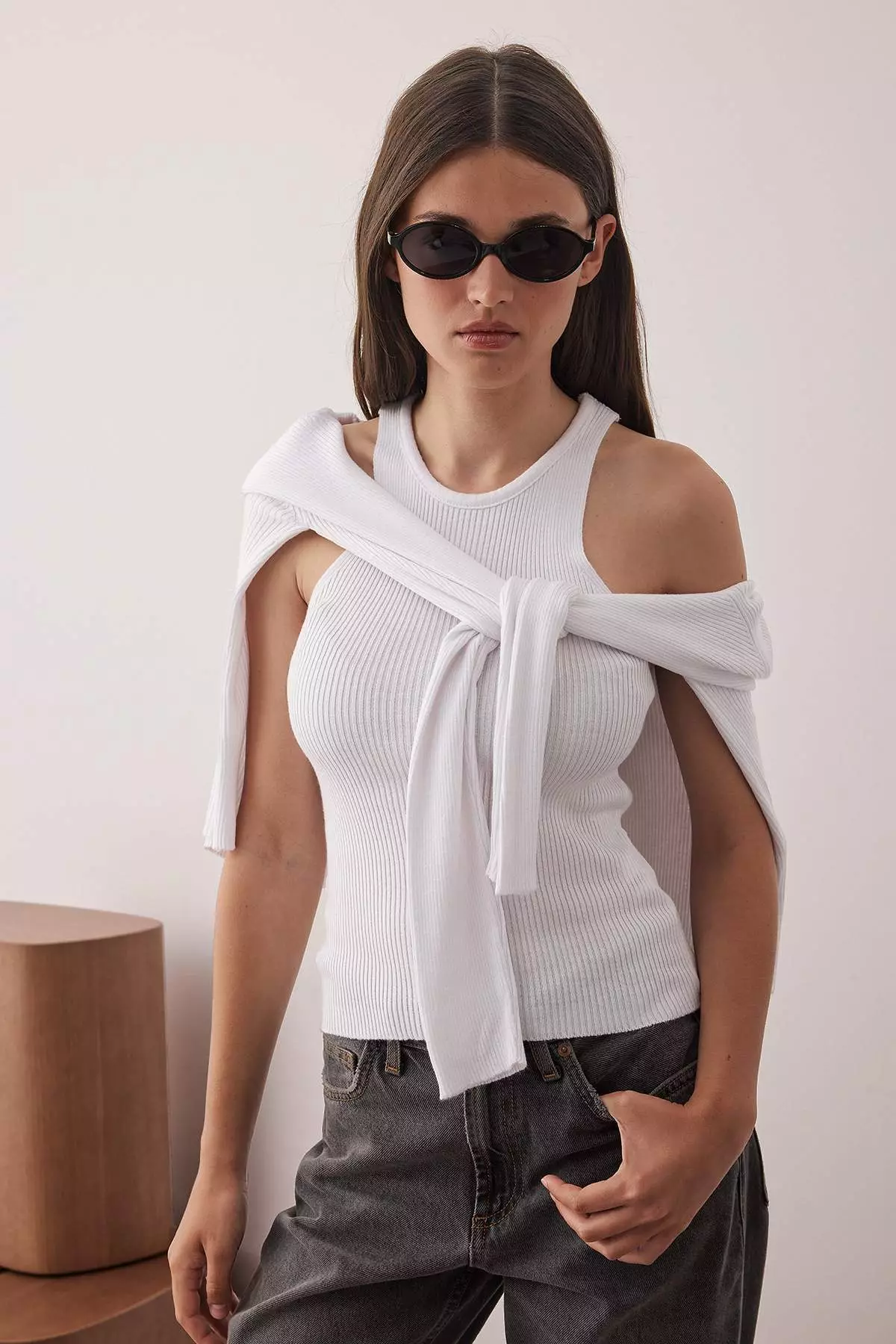 Bone Mercerized Look 2-Piece Knitwear Cardigan-Blouse Set Twoaw26Hi00035