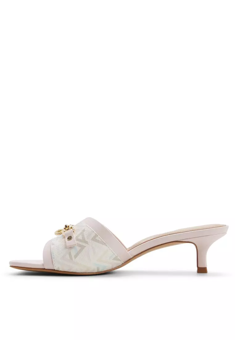 Annamassi Heels