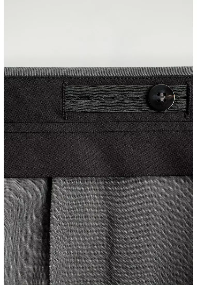 RELAXED FLUID WIDE-LEG TROUSERS