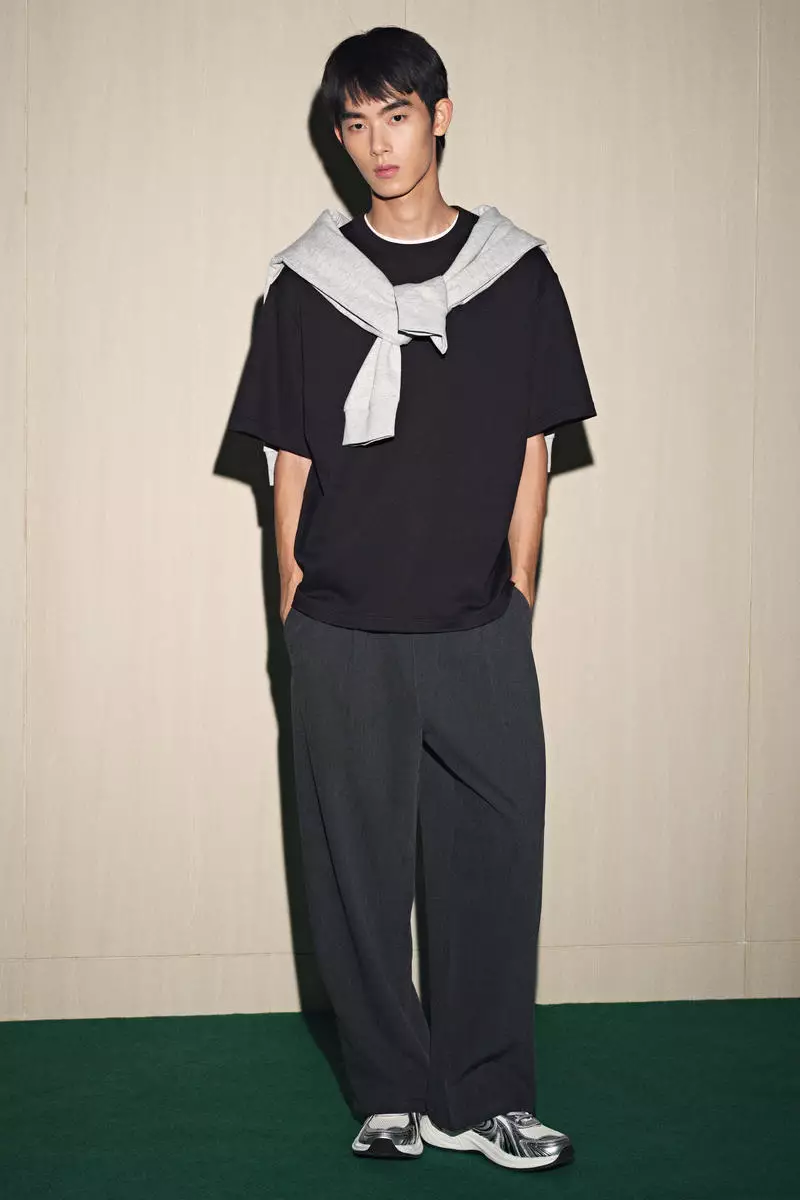 Loose Fit T-shirt
