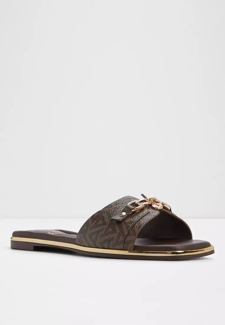 Alamassi Slide Sandals