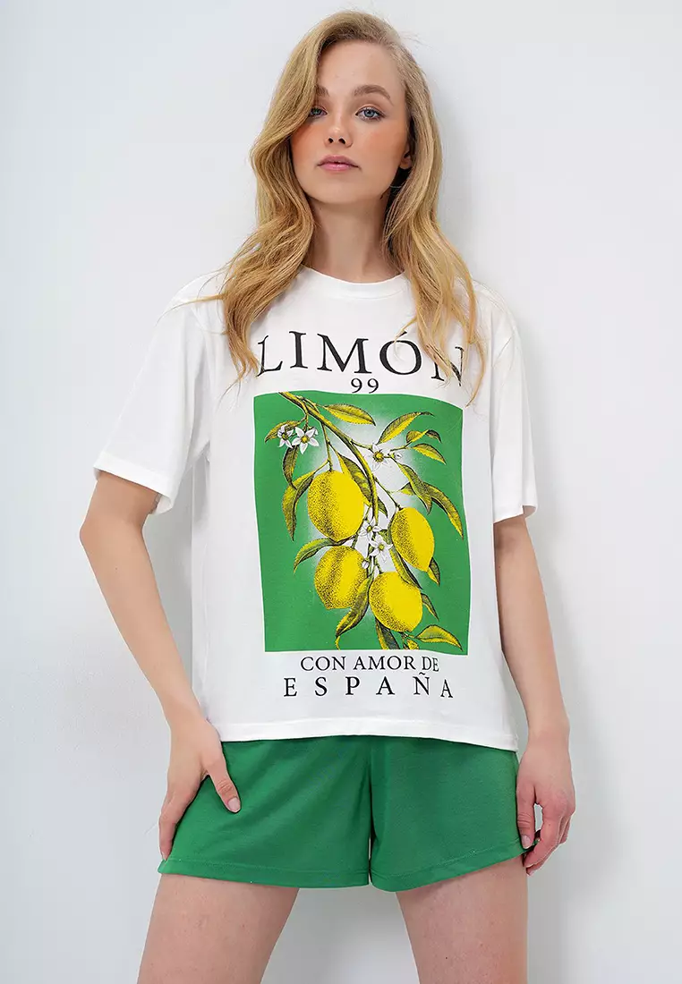 Women's Green Lemon Printed Cotton Basic T-Shirt And Shorts Pajama Set Pjm-X13903