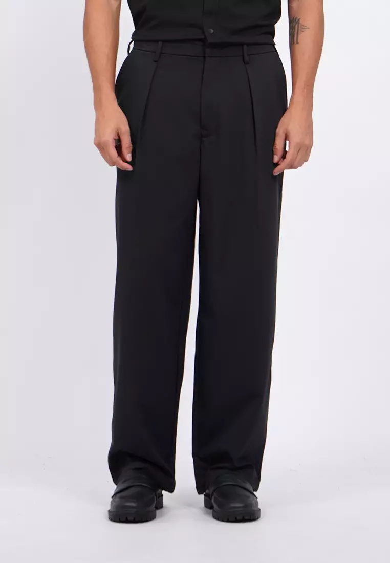 Pleat Details Relaxed Fit Pants