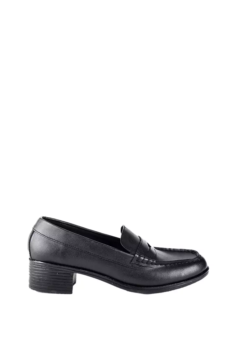 Discount on Otto  shoes - SKU: Block Heel Penny Loafers