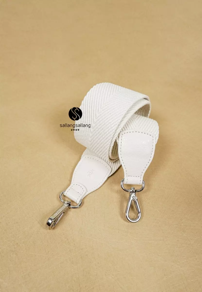 Strap find kapoor deals