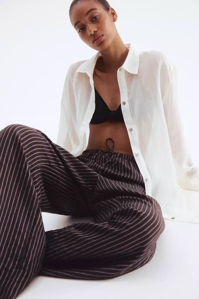 Wide drawstring trousers