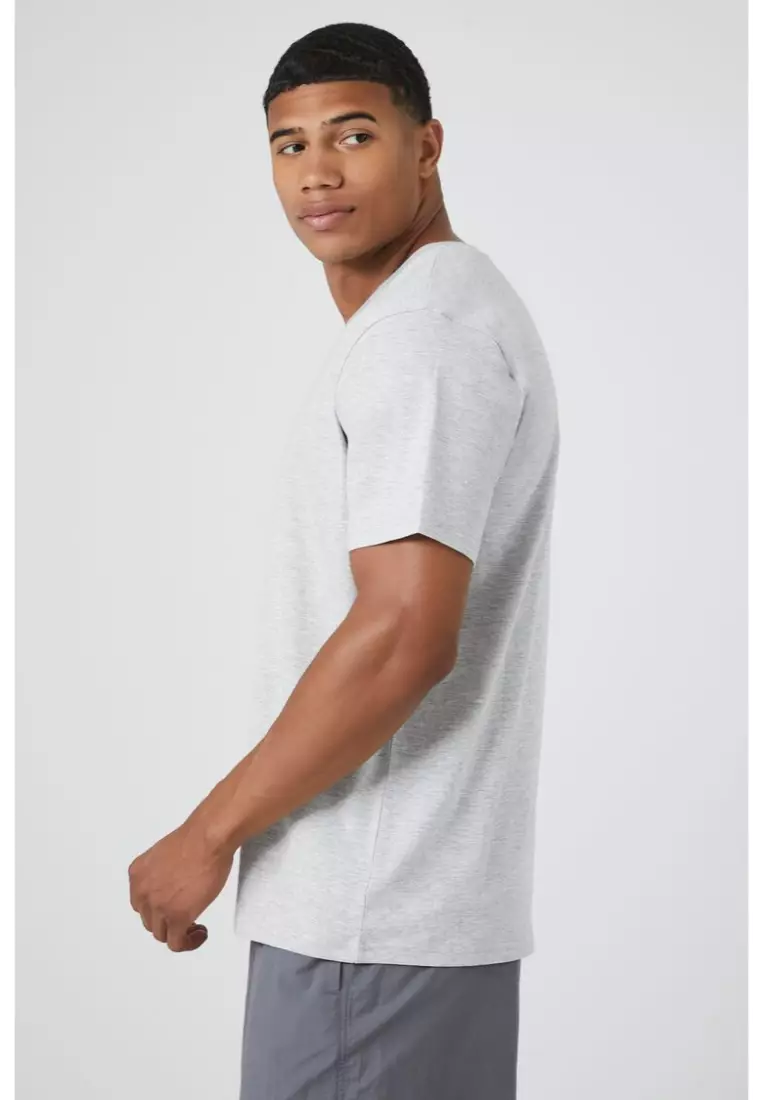 Forever 21 v sales neck t shirt