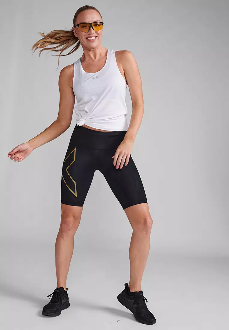 Jual 2XU Light Speed Mid-Rise Compression Shorts Original 2025