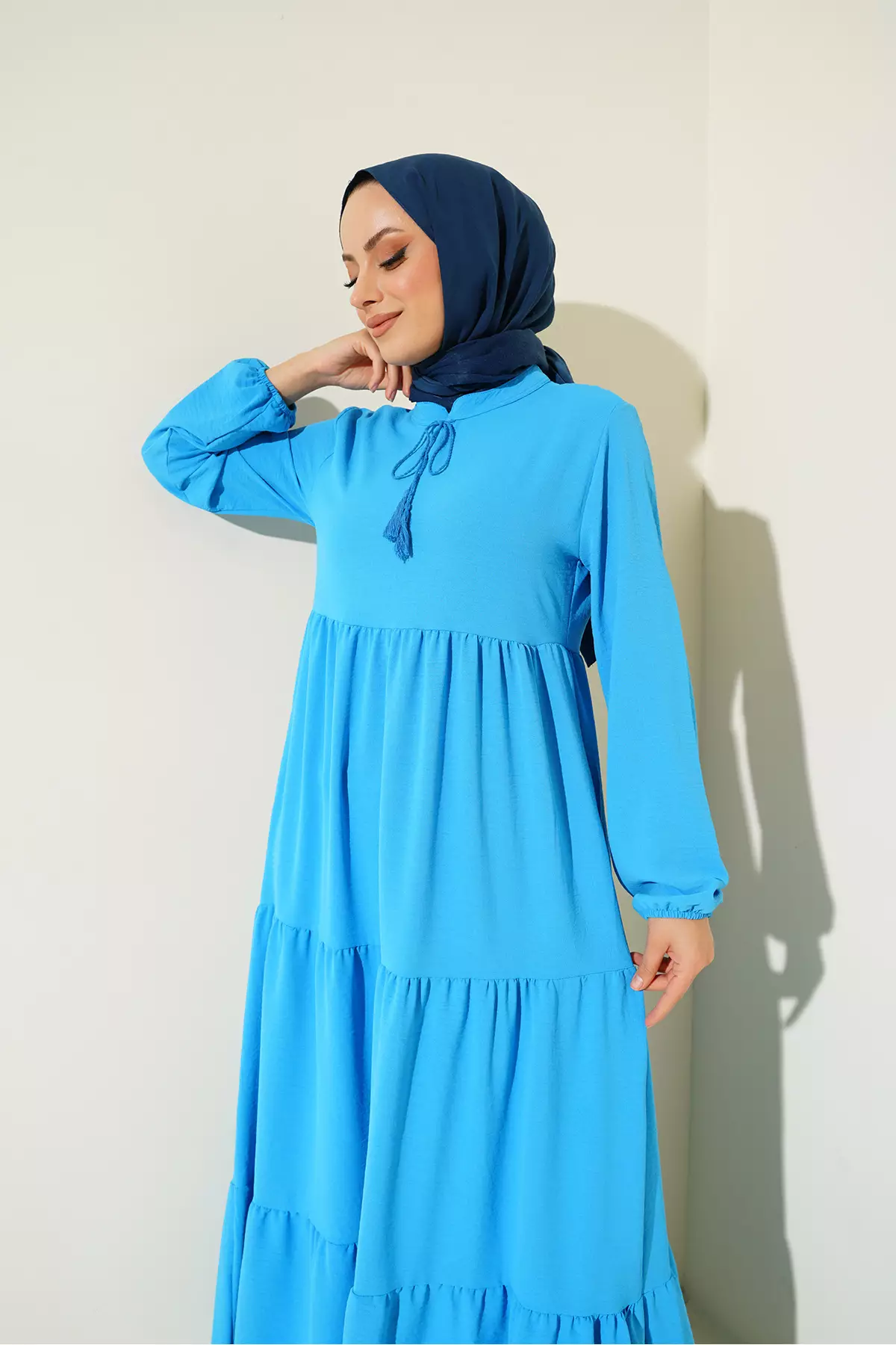 Modest Collar Lace-Up Dress