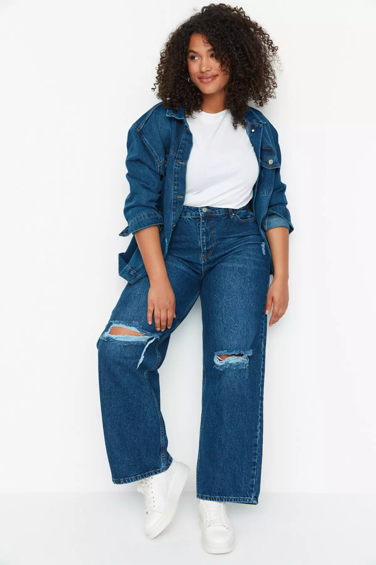 Trendyol Plus Size Dark Blue High Waist Wide Leg Ripped Jeans 2024, Buy  Trendyol Online