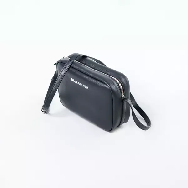 Tas BALENCIAGA TEXT WHITE BLACK SHOULDER BAG 100% ORIGINAL