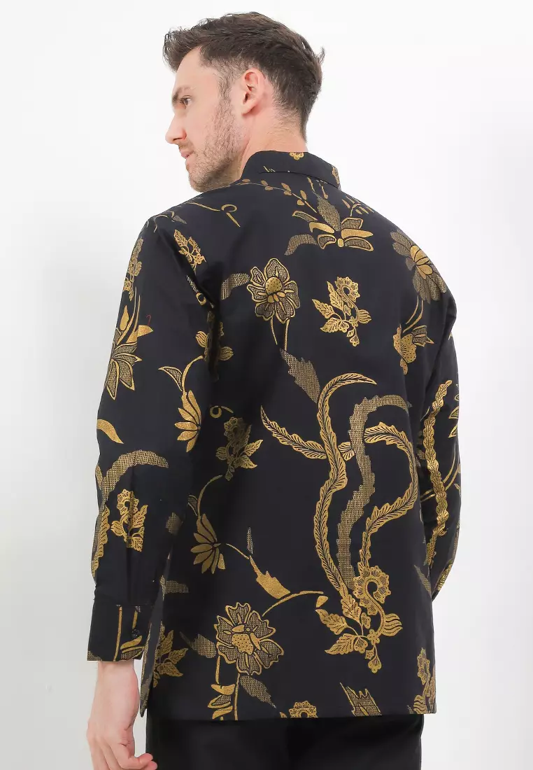 Kemeja Body Fit Batik Motif 5