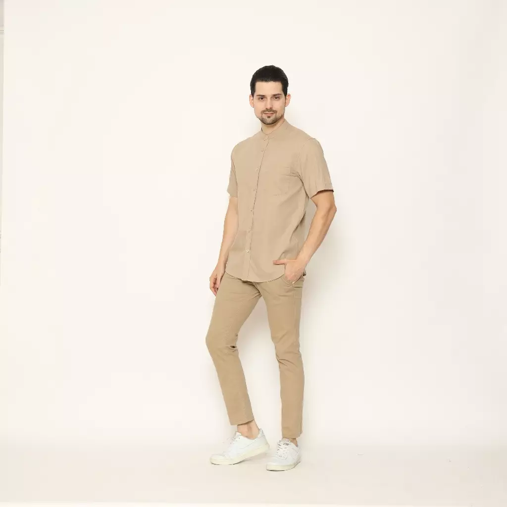 AMK Kemeja Pria Lengan Pendek SHG TATSUKI S/S Khaki