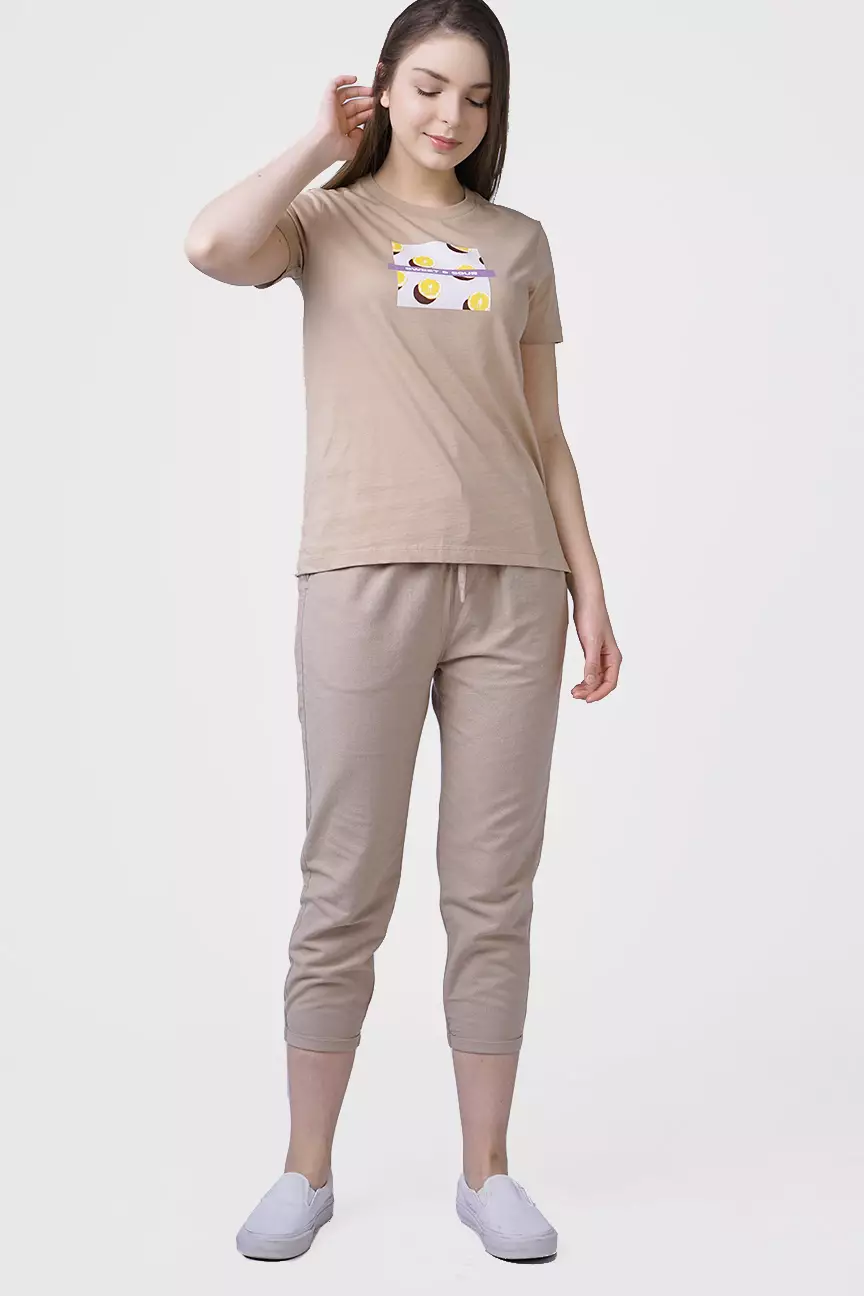 Kaos Wanita Ava Cream