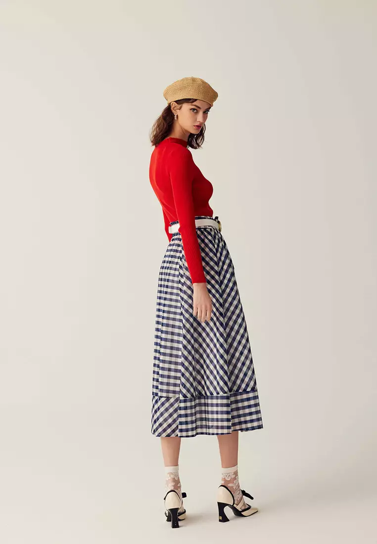 Long Sleeve Hollow Neckline Knit Top