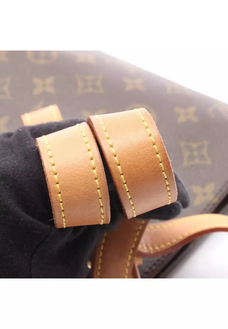 Pre-Loved Louis Vuitton Luco monogram Shoulder bag tote bag PVC leather Brown