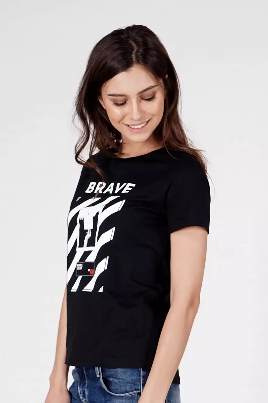 Kaos Wanita Shelby Black