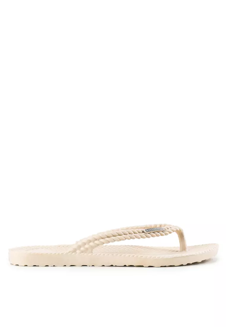 Discount on Billabong  shoes - SKU: Kick Back Solid Thong Sandals