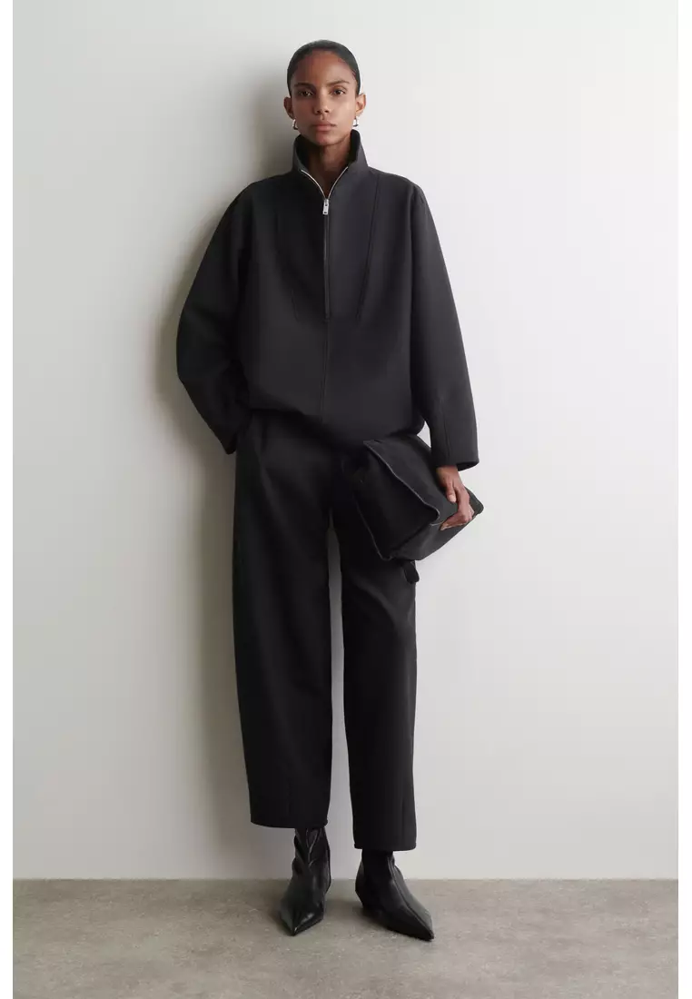 FUNNEL-NECK ZIP-UP TOP