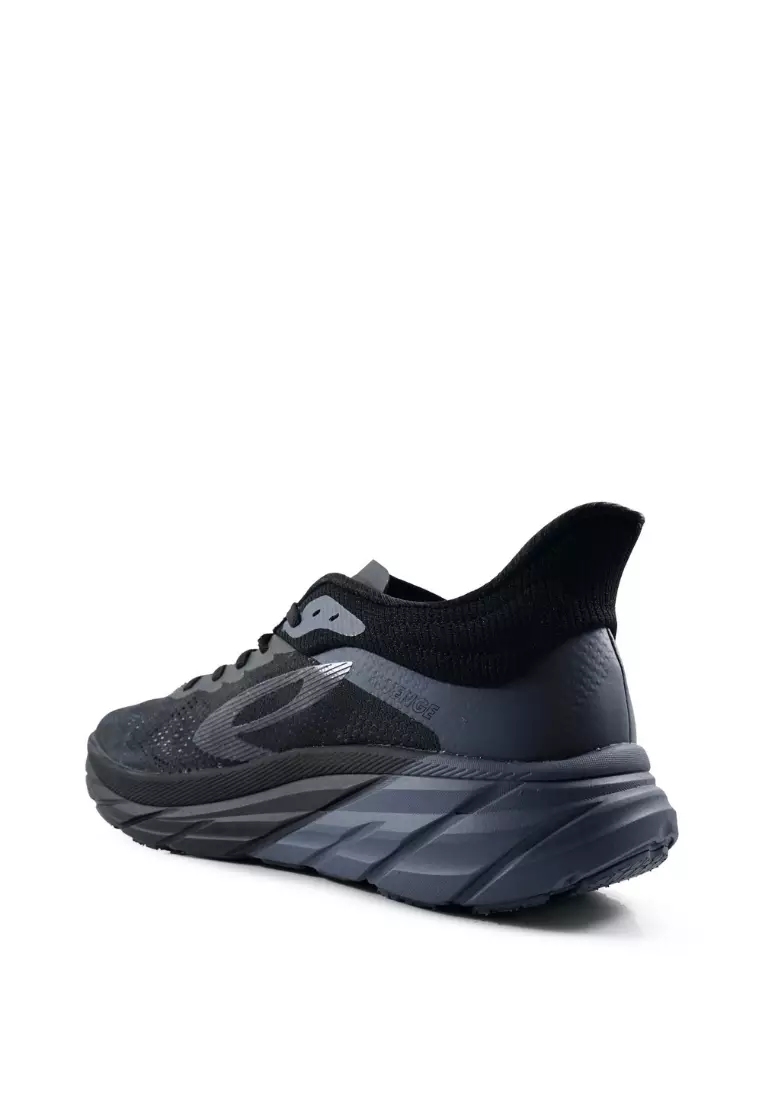 910 Nineten FUUTO REVENGE Sepatu Lari - Triple Black