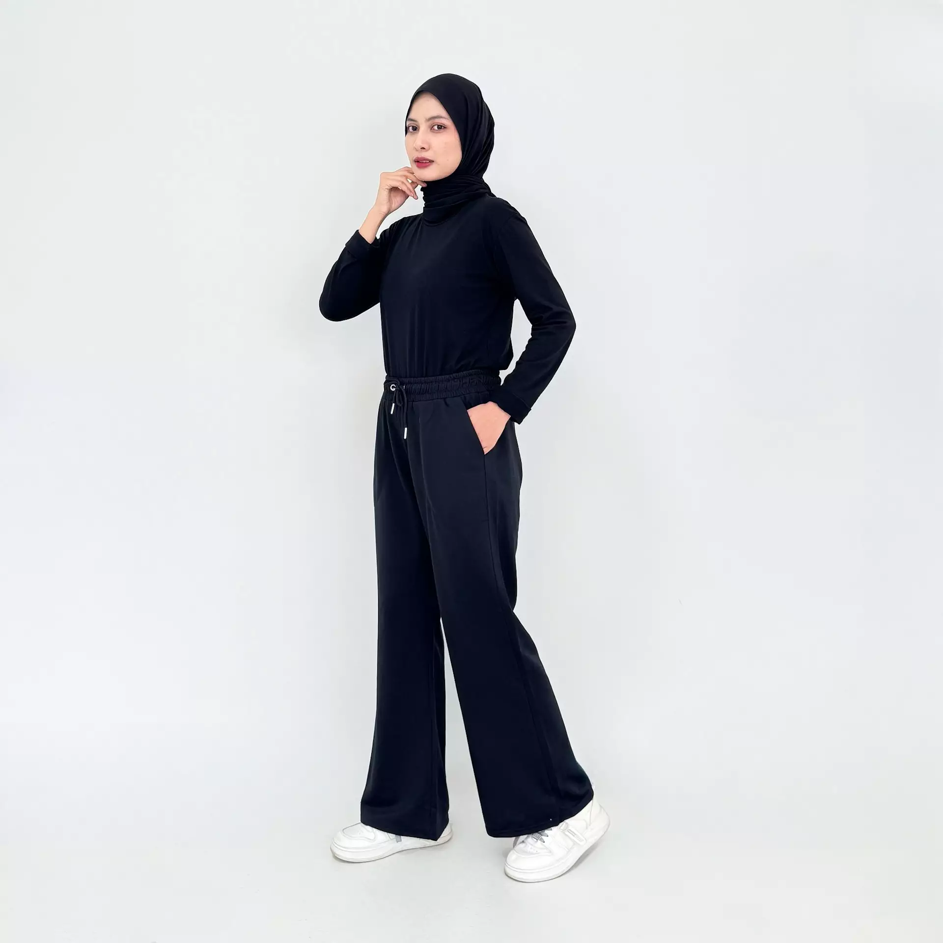 Naura Boot Cut Pants
