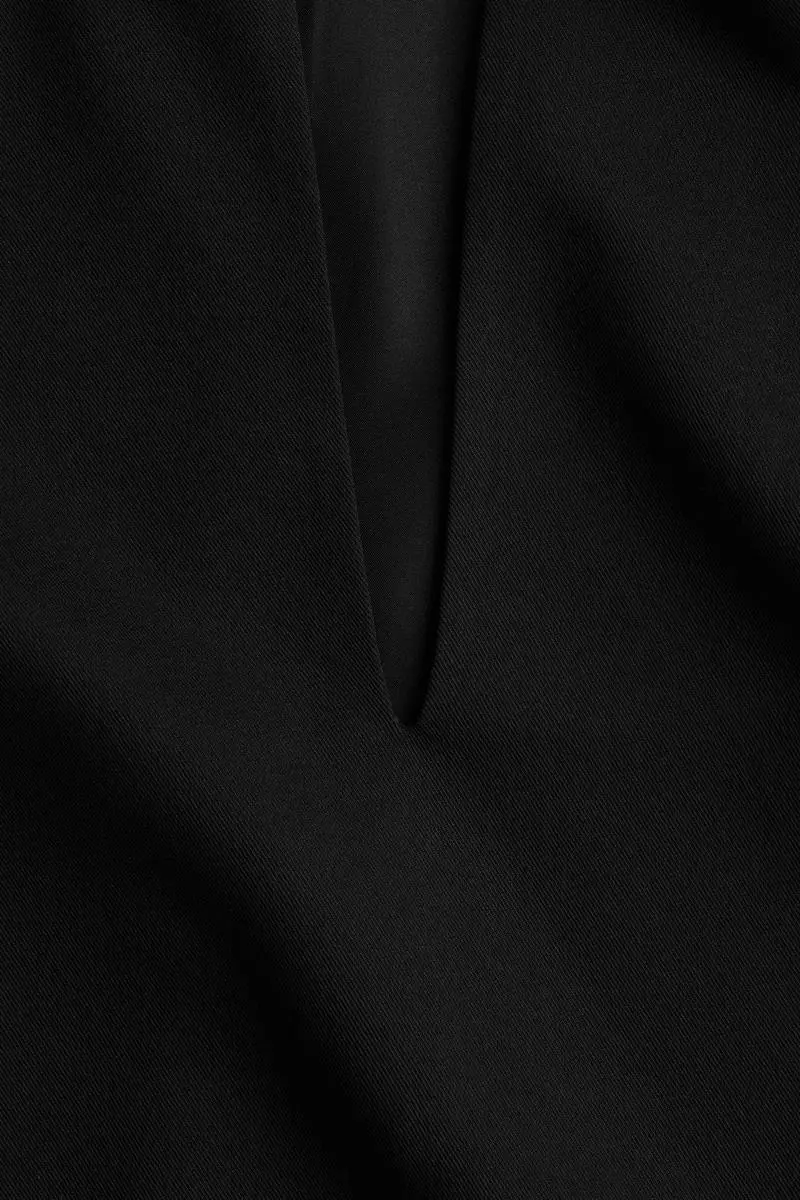 Short-sleeved dress