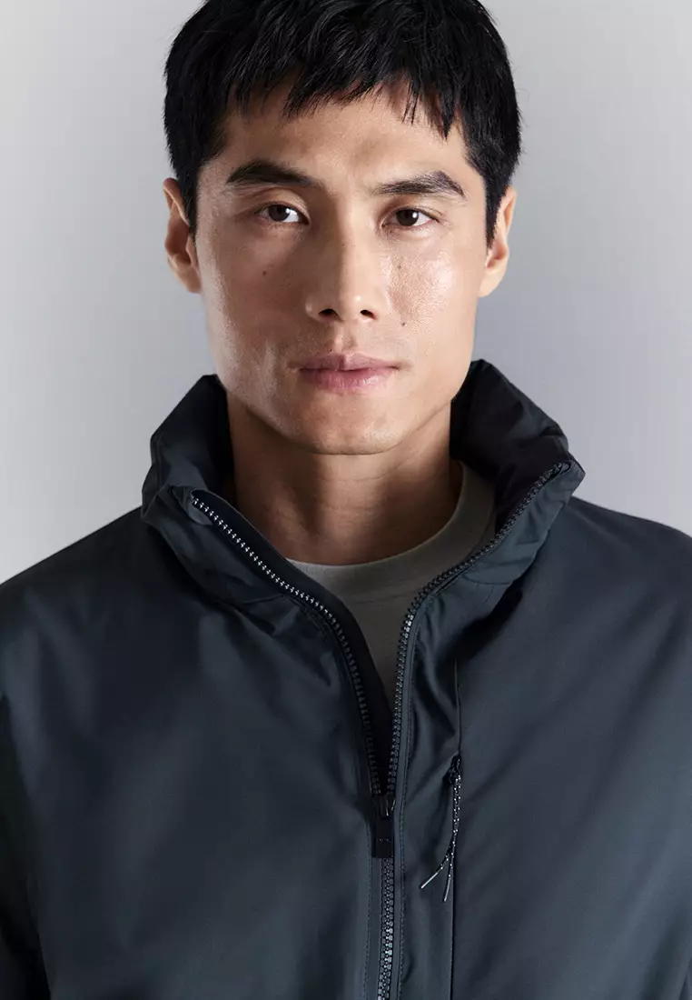 Packable Water-Repellent Jacket With Thermore® Technology