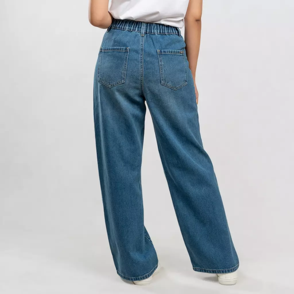 C2 Zelena Blue Straight Cut Jeans Wanita -   Loose Jeans Wanita