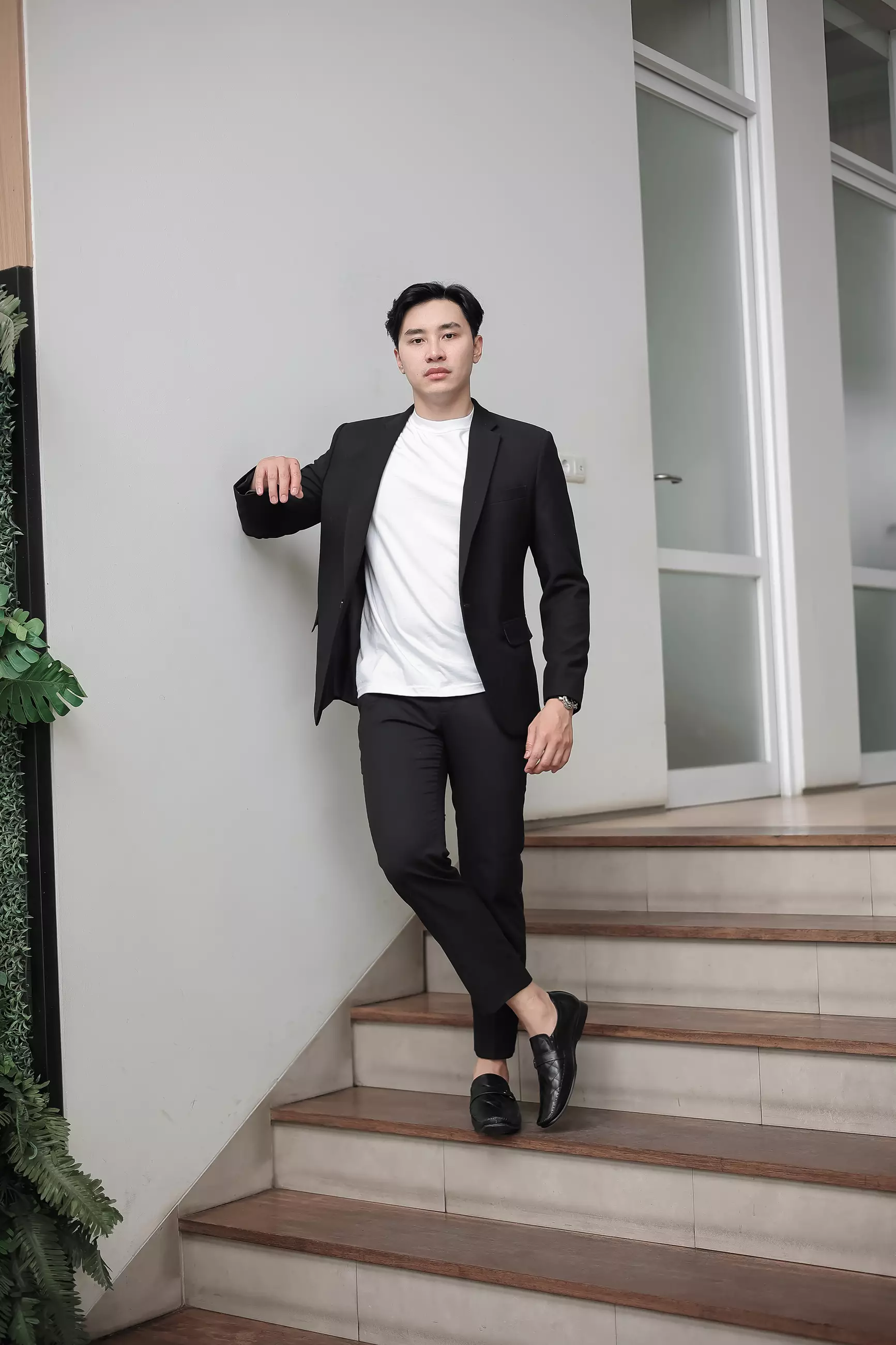Ivan Sepatu Semi Formal Pantofel Pria Kulit Asli