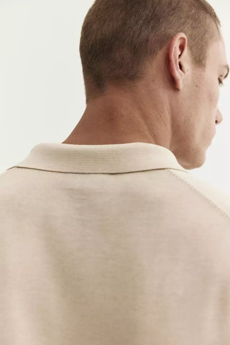 Regular Fit V-neck polo shirt