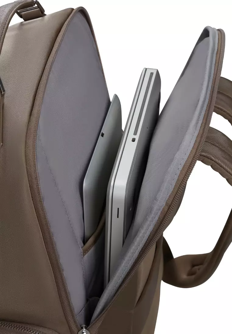 KARISSA EVO ROUND BACKPACK 15.6" - NUT BROWN