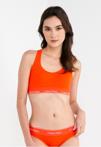 Buy Calvin Klein Lightly Lined Bralette - Calvin Klein Underwear 2023 Online  | ZALORA Singapore