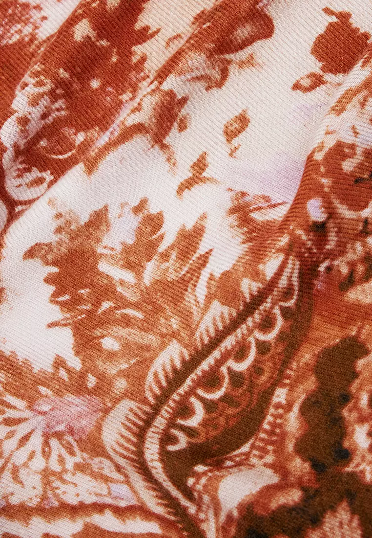 Rectangular paisley scarf