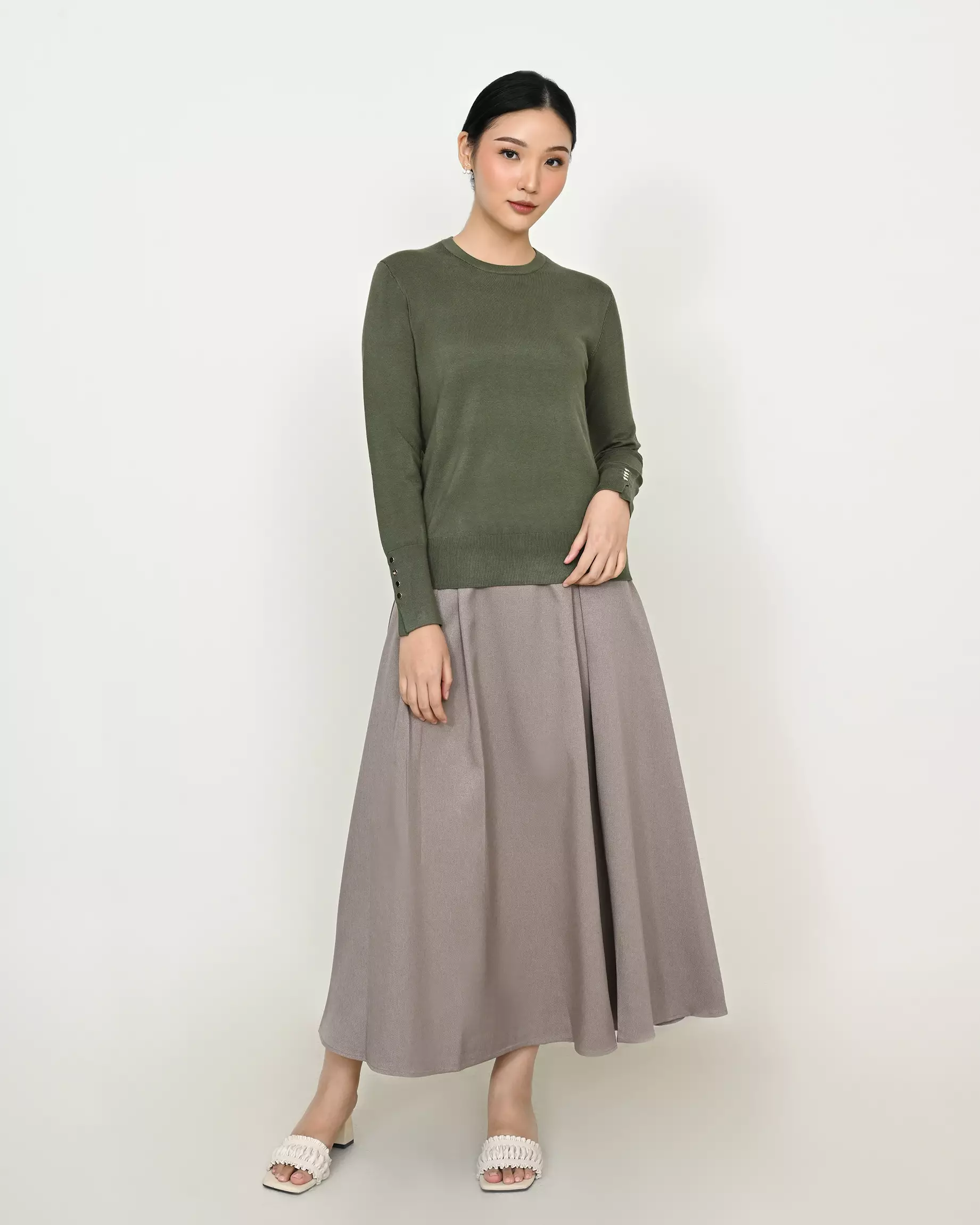 Geulis.id GEMMI SWEATER - Olive