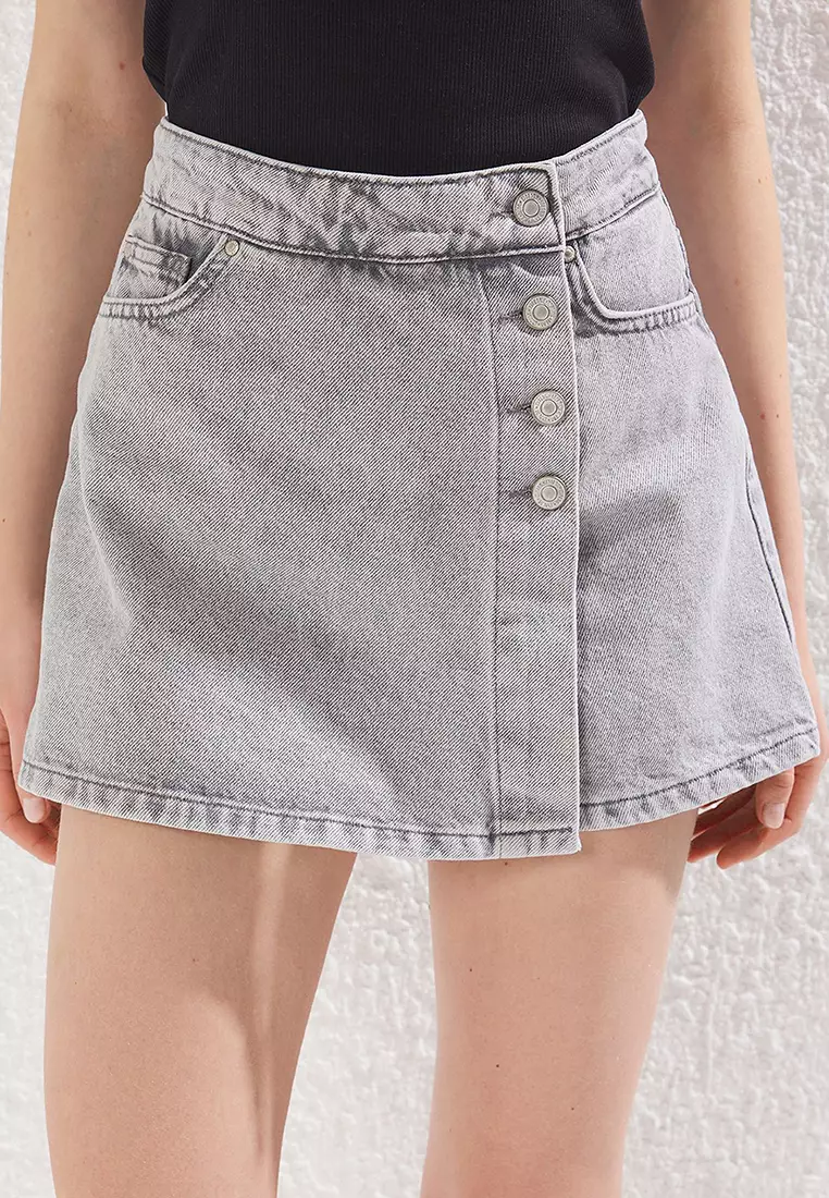 Gray*001 Button Detail High Waist Denim Shorts Skirt TWOSS22SR0448