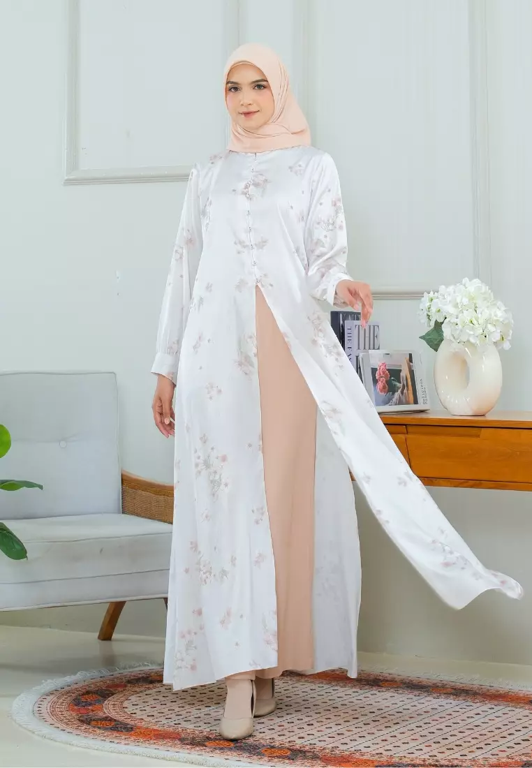 Mosleem One Set Floral Armany Silk Peach By Brilliant Girl Warna Salem