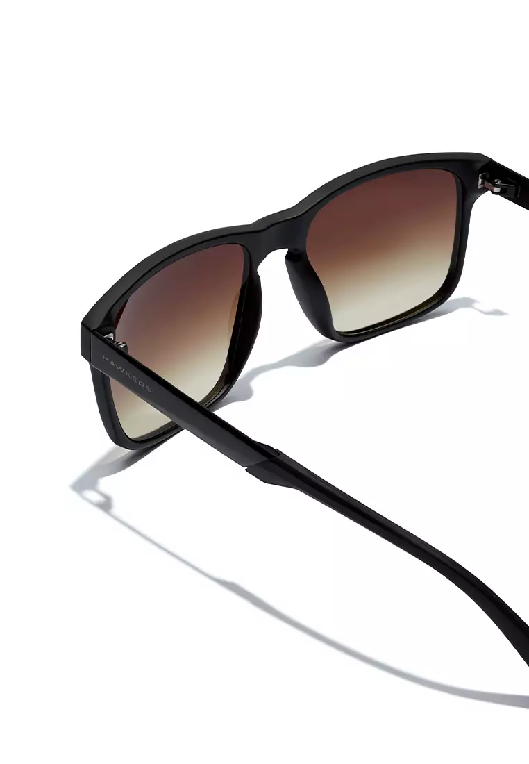 Metal Black Smoky Brown Peak Sunglasses For Men And Women. Unisex. Official Product designed in Spain