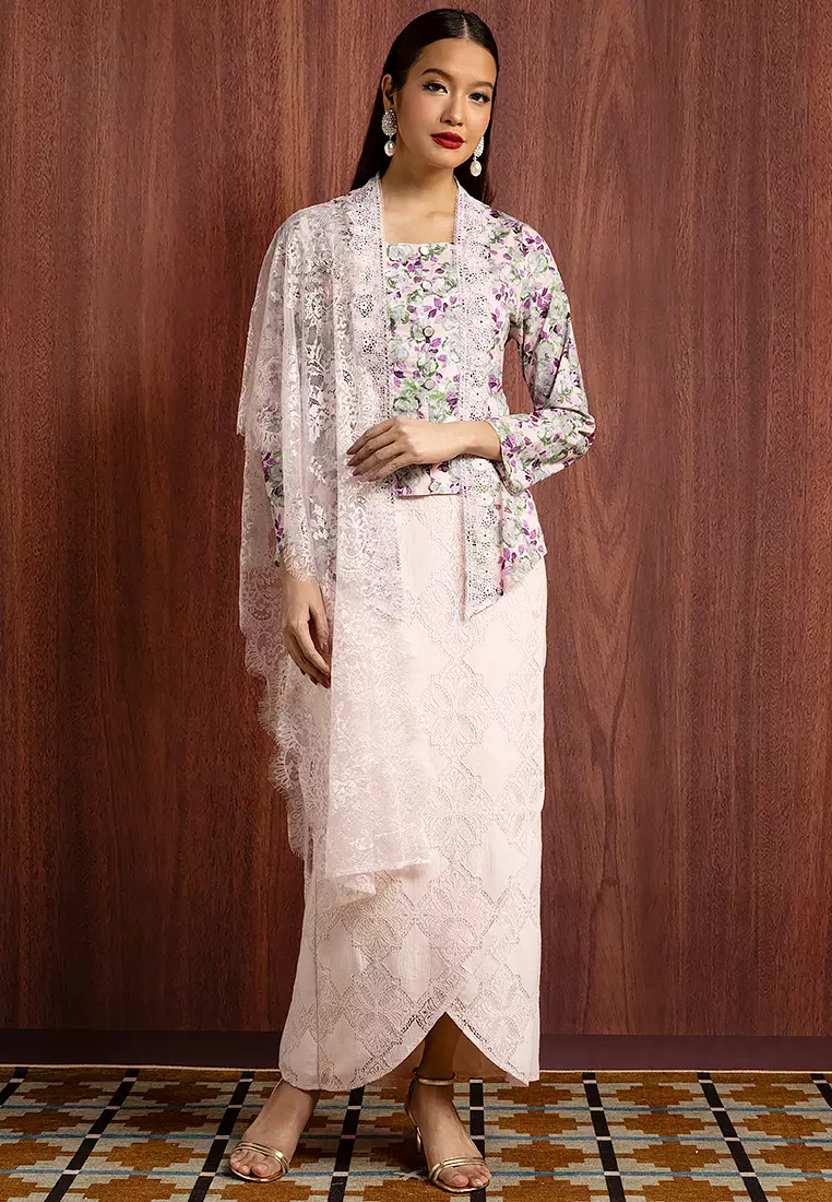 ANNA KEBAYA SET WITH SHAWL