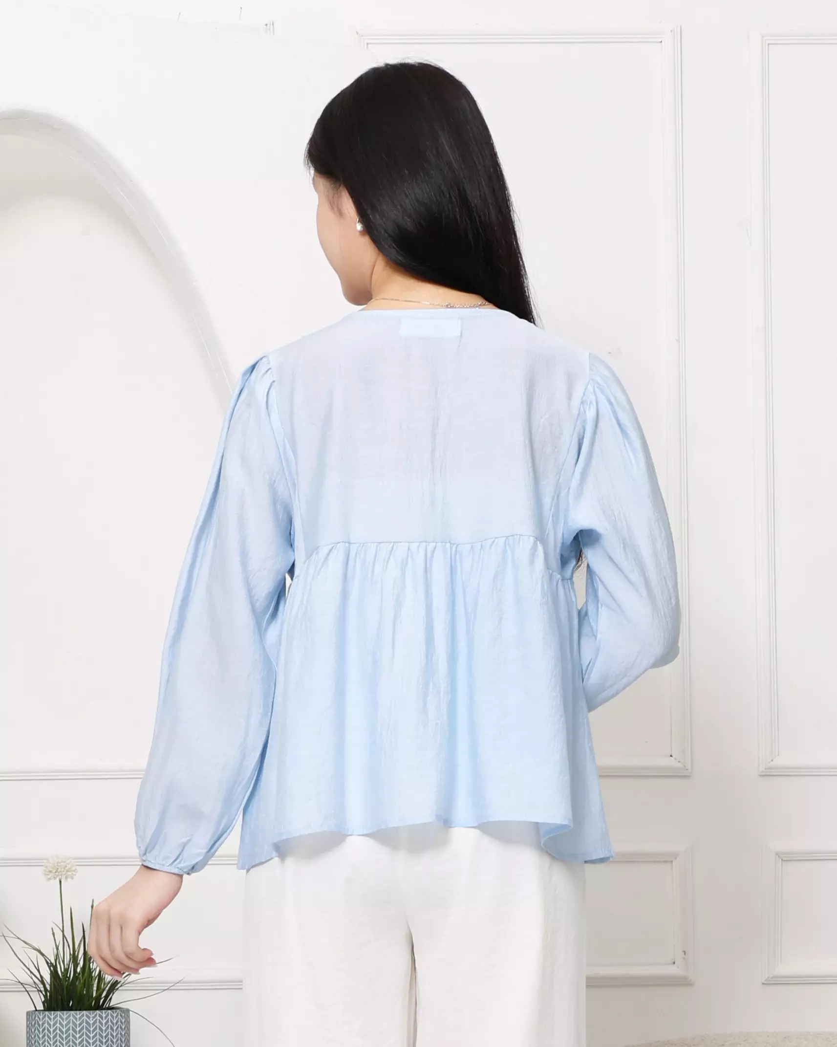 Sora Blouse in Blue