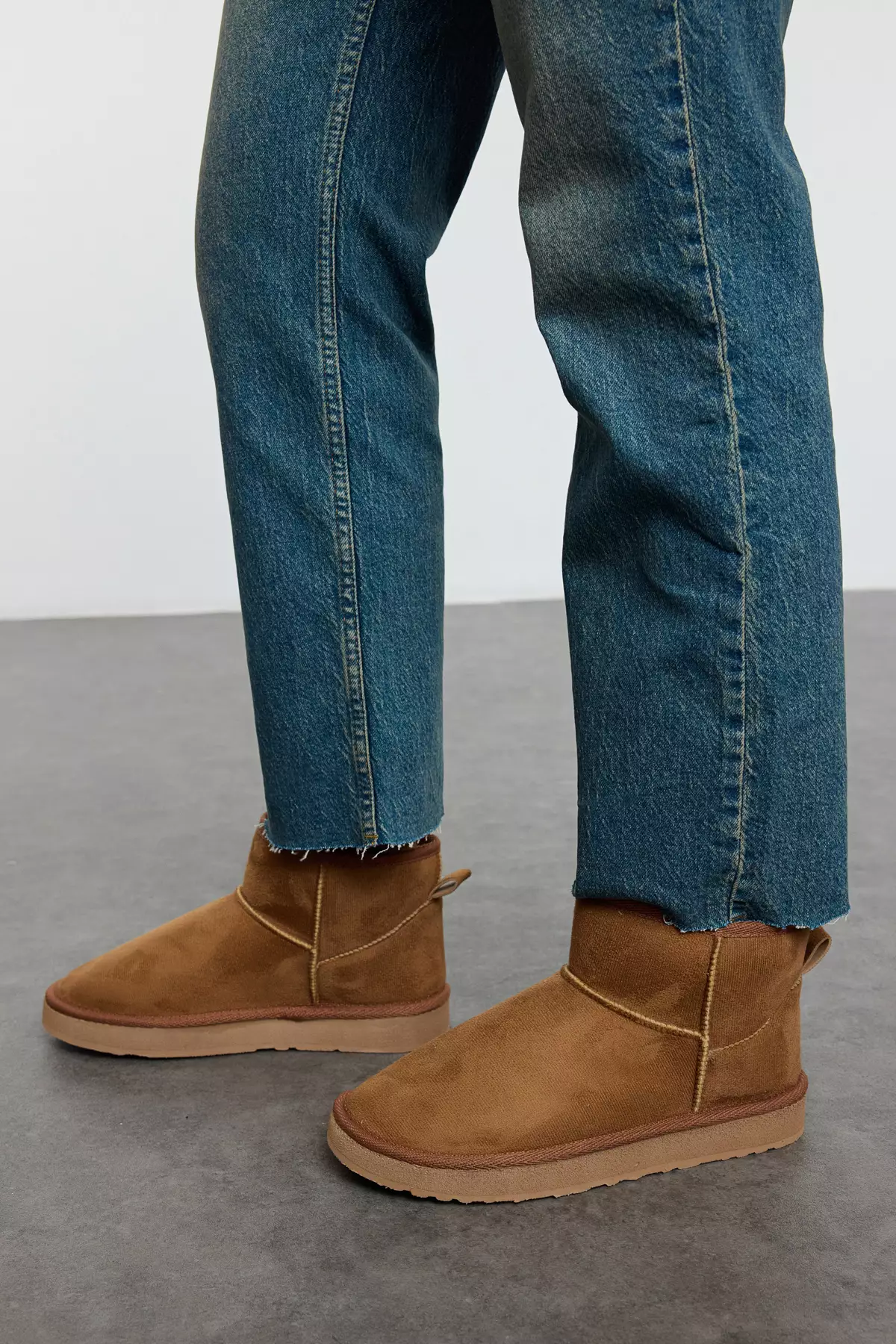 Tan Fur Inside Round Toe Flat Flatform Heeled Women's Boots Takaw25Bo00029