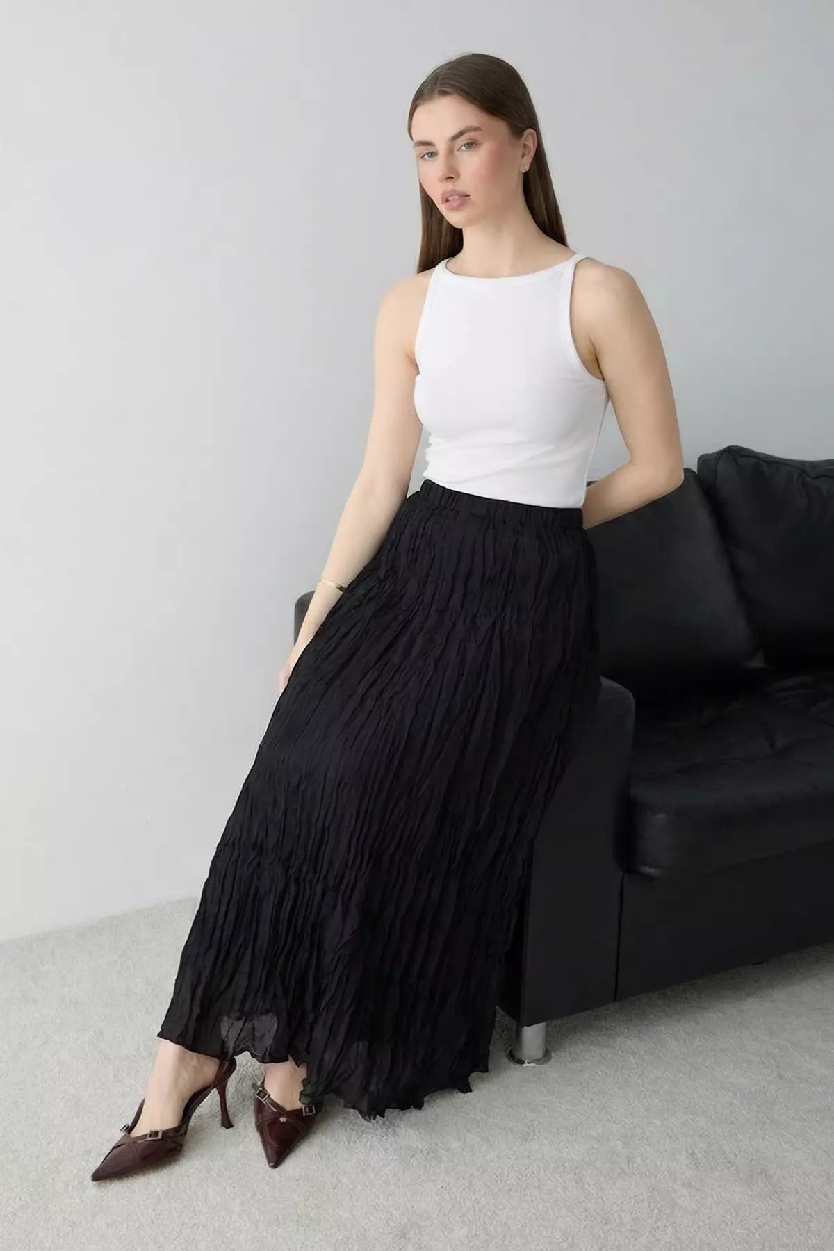 Black Crinkled Lined Maxi Asymmetrical Skirt Twoss26Et16