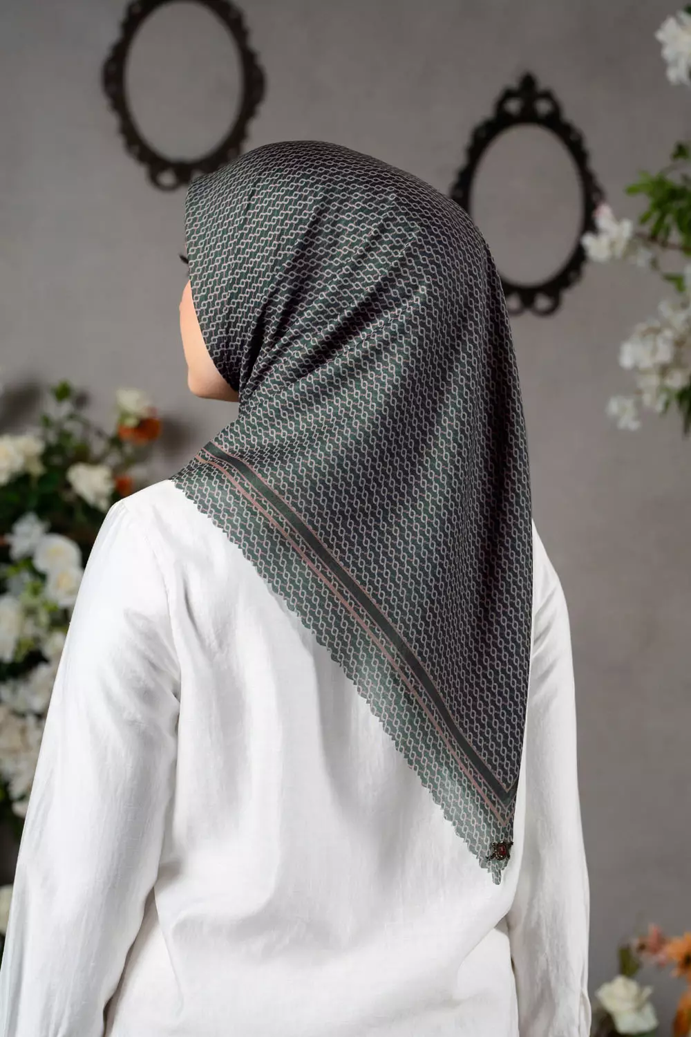 Klamby - Romely Scarf Hijau Cemara