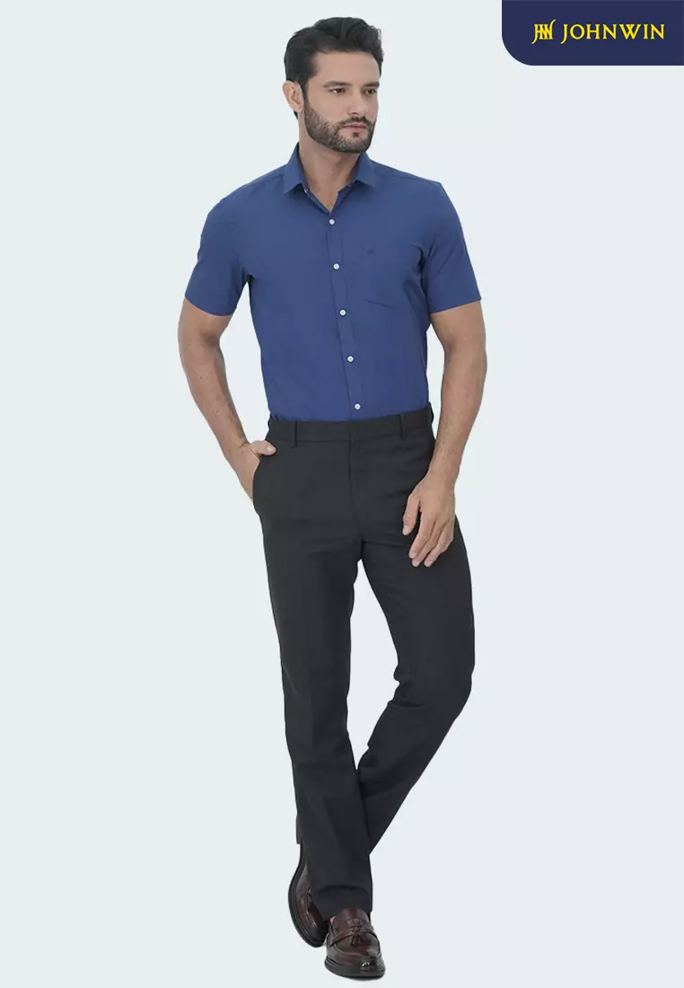 Johnwin - Kemeja Formal Oppulence - Kemeja Pria - Model Basic - Katun Knitting - Lengan Pendek - Slim Fit - Biru - FSH.650.K393.1013.C-S/S