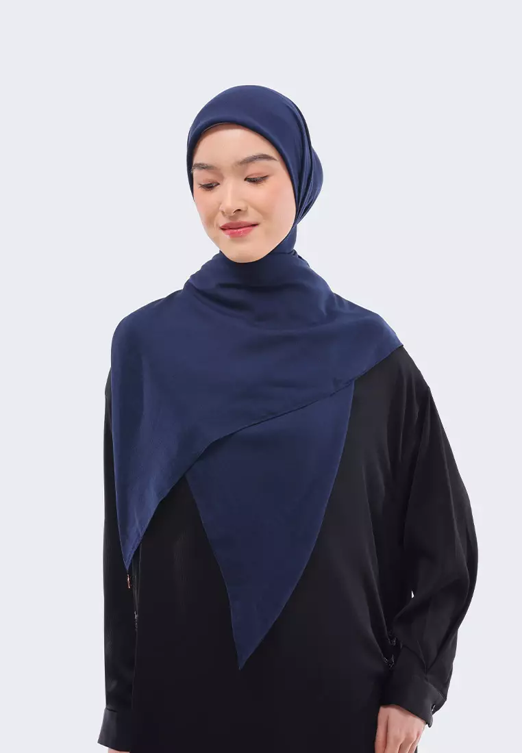 Ria Miranda Navy Jeddah Syar'I Scarf