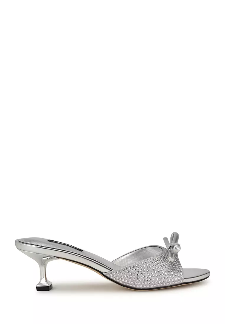 Discount on Nine West  shoes - SKU: Delly2 Bow Sandals Silver