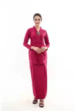 FUCHSIA MAGENTA