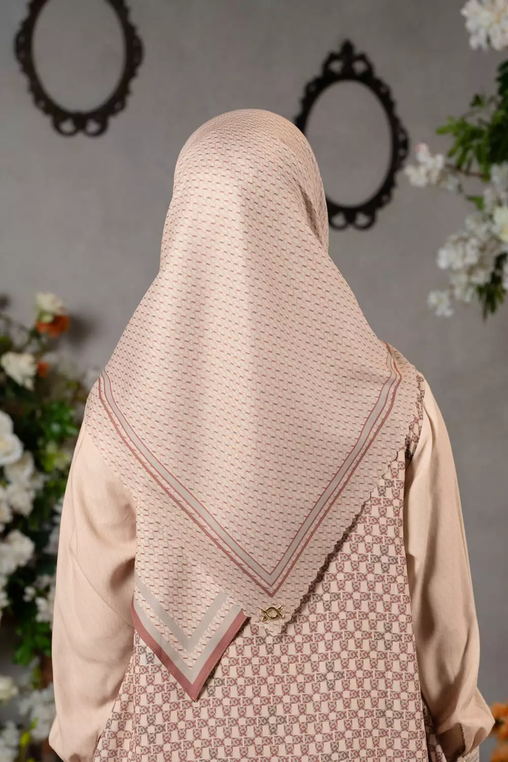 Klamby - Romely Scarf Kuning Asoka