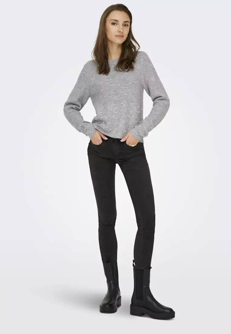 Round Neck Pearl Sweater